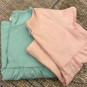 2 Hanna Andersson flower tops